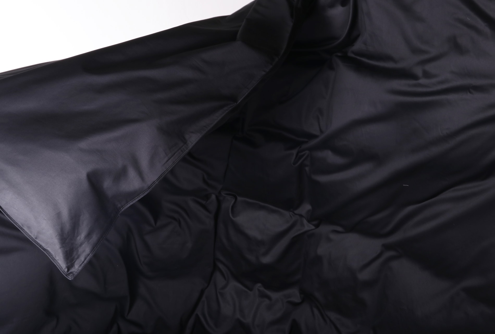 02-negro-funda-edredon-min